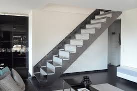 Innentreppen können den wohnraum bereichern und mehr sein als nur eine treppe . Stahltreppen Fur Ihr Luxus Treppenerlebnis Spitzbart