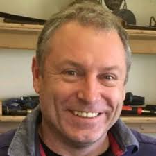 Åben for nye muligheder inden for grafisk design eller andre Kreative  roller