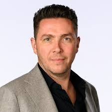 Hardicraft bestaat 10 jaar! Tien jaar geleden brachten we onze eerste  haakpakketten op de markt. Inmiddels is Hardicraft uitgegroeid tot een  toonaangevend merk in de handwerkbranche, met een brede…