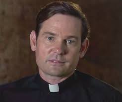 Henry Thomas Biography