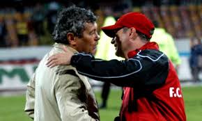 Mircea lucescu, selecționerul naționalei turciei, este interesat să investească în clubul dinamo. Mircea Lucescu Deplange Situatia In Care A Ajuns Dinamo Dar Nu Vrea Sa Se Implice Dinamo1948