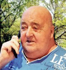 BOONWIJK AFSCHEID VAN ALFONS VAN HOVE Op maandag 16 december namen wij  afscheid van de Heer Alfons Van Hove, weduwnaar van mevrouw Annette Rosseel  (+2015). Hij werd geboren te Sint Gillis Dendermonde