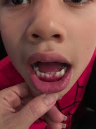 Carol Winget's Instagram, Twitter & Facebook