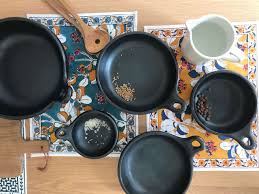 $35.99 small antique pie mold pan dish copper tin heavy 9.5 engraved collectible bowl. La Chamba Colombian Cookware L Small Dish With One Handle L Ocasa
