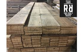 Choosing this commercially extinct chestnut wide plank flooring for your home will add a touch of elegance and a priceless piece of the american past. Authentic Reclaimed Wormy Chestnut Flooring Eco Friendly Digs