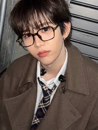 BLUE ELEPHANT 블루엘리펀트 på X: "RIIZE 라이즈 쇼타로 님 [ AUDREY leopard ] 착용  🛍️OFFICIAL SHOP LINK https://t.co/0aoF2z2XvS 🌏OFFICIAL GLOBAL SHOP✈️  https://t.co/FGb2T2oMWN #RIIZE #라이즈 #ライズ #SHOTARO #쇼타로 #ショウタロウ #将太郎 #BRIIZE  ...