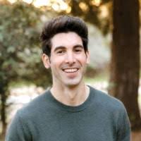 1600+ perfiles de «Maniaci»