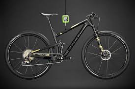 Focus Present Jam And O1e Bikes First Look Pinkbike In 2020 Xc Mountain Bike Mountain Biking Mtb Bike