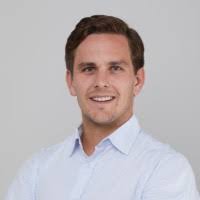 100+ perfiles de «Toraño»