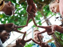 Sweet is the memory of distant friends! Happy Friendship Day 2021 Friendship Day Memes Wishes Messages Images 10 Funny Memes And Messages On Friendship That Will Make Your Friends Laugh Out Loud