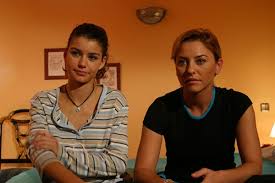 Karagül) es una serie de televisión turca de 2013, producida por avşar film y emitida por fox turquía. Rosa Negra Tema Oficial Pagina 43 Foros Peru