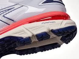 Gel kayano 25 and asics. Running Warehouse Shoe Review Asics Kayano 25