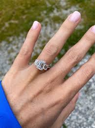 Engagement rings wedding rings wedding sets right hand rings earrings pendants bracelets. Five Reasons You Ll Love A Three Stone Engagement Ring Frank Darling