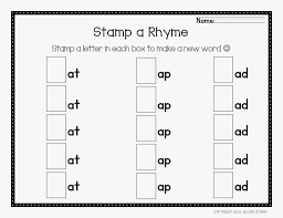 Finding A Format For Your Literacy Centers Can Be A Tricky Task It S Important To Have Routine But It Should Be Literacy Centers Literacy Making Words Center