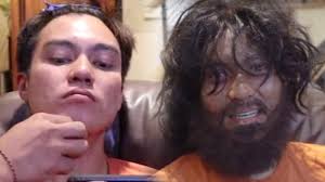 Tips yang ini yang enggak kalah penting untuk lo dengan memakai topi. Melihat Tingkah Laku Baim Wong Saat Jadi Orang Gila Kumparan Com