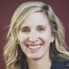 Mary Hemm's Instagram, Twitter & Facebook