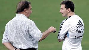 Carlos salvador bilardo (born 16 march 1938) is an argentine former football player and manager. Bilardo Messi Is Between The Best Of The Moment No Of The History