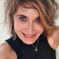 Vicky Dibble's Instagram, Twitter & Facebook