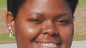 Melanie Mcbeth's Instagram, Twitter & Facebook