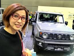 コラム 新型ジムニー 新色もいいけど ミディアムグレー は実はあの色 スズキ ジムニー ジムニー シエラ auto prove 自動車情報サイト 新車 中古車 carview ジムニーシエラ 新型ジムニー スズキ ジムニー