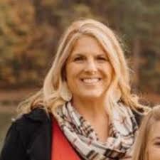 Sharon Tapscott's Instagram, Twitter & Facebook