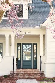 A classic beauty with a shiny classic black door in charleston, sc. Yorktowne Green Hc 133 By Benjamin Moore Blue Green Front Door Paint Color Yorktowne G Exterior Paint Colors For House Painted Front Doors House Paint Exterior