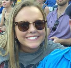 Looking for a hair stylist in Ada for cut and color