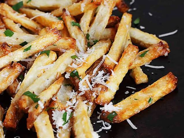 GARLIC PARM FRIES