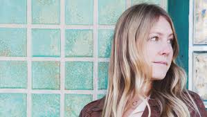 Folk songstress Zoe Muth to play Narrows