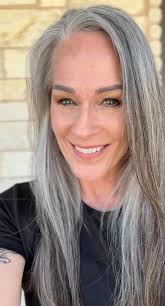 I got called Cruella DeVille today because of my gray hair and I'm taking  it as a compliment! 😂🙌