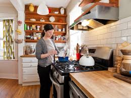 how to clean your kitchen countertop