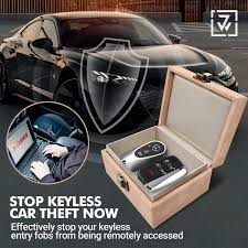 Faraday Box for Car Keys, Keyless Entry Car Key Signal Blocking Box, RFID  Anti-Theft Faraday Cage, Car Key Fob Safe Protector : Amazon.co.uk:  Automotive