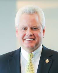 Faculty awaits vaccine