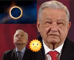 Yo el lunes viendo el eclipse // yo el...