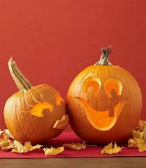 La citrouille est un élément de décoration incontournable lors de la fête d'halloween. Decorer Une Citrouille Pour Halloween En 30 Idees Halloween Pumpkins Carvings Amazing Pumpkin Carving Pumpkin Carving