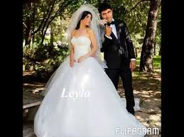 Çift 7 yıldır mutlu bir evlilik yürütüyor. Aslihan Guner Ve Mert Kilic Dugun Youtube