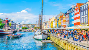 Danmark, pronounced ˈtænmɑk (listen)), officially the kingdom of denmark, is a nordic country in northern europe. 2 Motive SÄƒ Iei In Calcul È™i Danemarca Atunci Cand IÈ›i Propui SÄƒ Pleci La MuncÄƒ In StrÄƒinÄƒtate Revista Presei