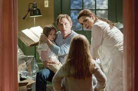 Dream house is a 2011 american psychological thriller film directed by jim sheridan from universal pictures and morgan creek productions, starring daniel craig, rachel weisz, naomi watts. Dream House Film 2011 Moviepilot De