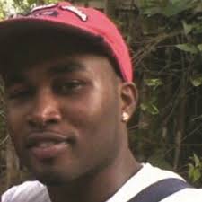 3 dead as car slams into lorry