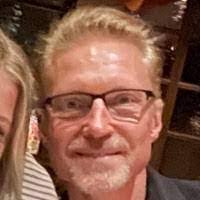 Lisa Butkiewicz's Instagram, Twitter & Facebook