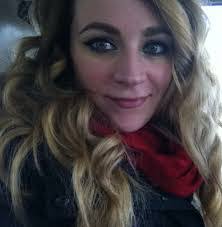 Emily Stuart's Instagram, Twitter & Facebook