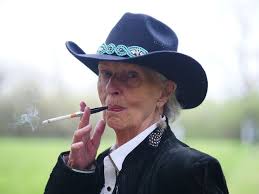 Eva, 85, har blivit cowboy