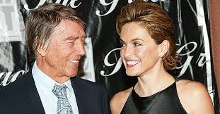 He was married to actress jayne mansfield and is the father of actress mariska hargitay. Story Of Law Order Svu Star Mariska Hargitay S Dad Mickey Hargitay Who Was Once Mr Universe