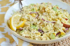 Hello ft, i've had this recipe marked for quite a while but after a trip to london this summer where we had coronation chicken salad at the churchill war. Low Syn Curried Chicken Rice Salad Bowl Slimming Eats Weight Watchers And Slimming World Recipes