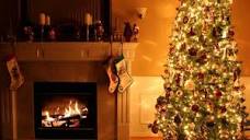 2 HOURS! Christmas Tree Fireplace Scene with Real Crackling Fire ...
