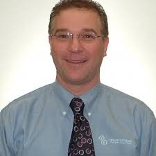 Angelo DiCicco (@findangelo)