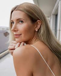 Vivian Johnson (@vivianmakeupartist) • Instagram photos and videos