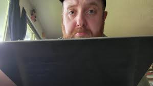 Fundraiser by Alex Garland : Alex Needs A New Laptop