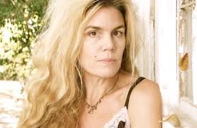 Katrina Roberts's Instagram, Twitter & Facebook