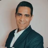 Manuel Gardea's Instagram, Twitter & Facebook